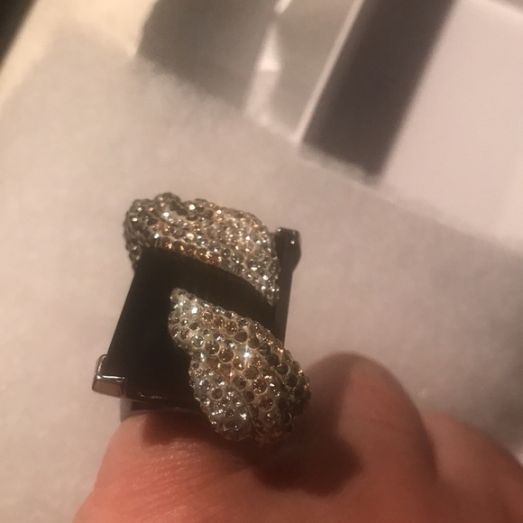 Authentic Swarovski Black Wings cocktail Ring XL Ring s52 - Picture 5 of 8